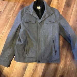Mens Michael Kors wool coat size Small, Zips and Snaps closed